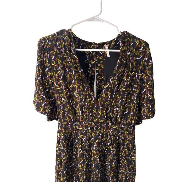 Free People Meet Virginia V-Neck Romper in Black Combo Size 4, New With Tags - Picture 3 of 10